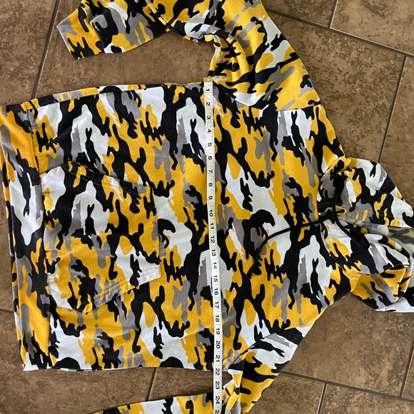 womens size large rue 21 sweatshirt - Picture 4 of 7